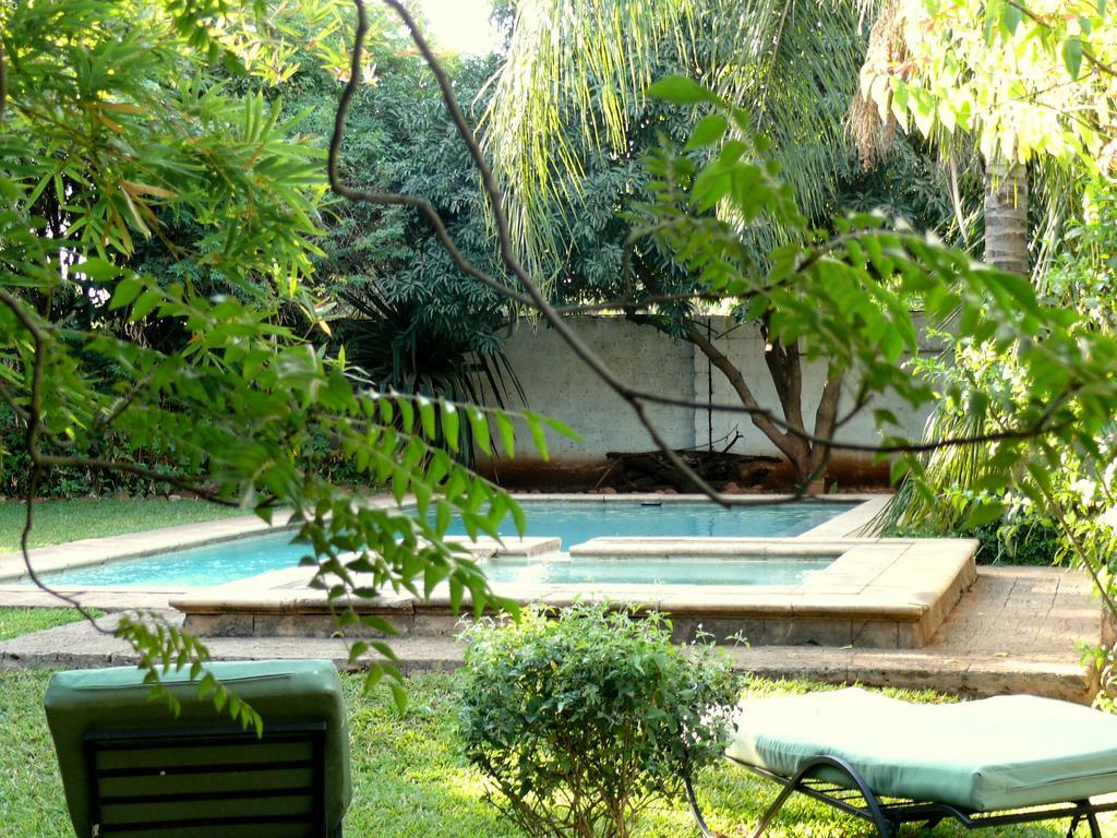 Zigzag Town Lodge Livingstone Exterior foto