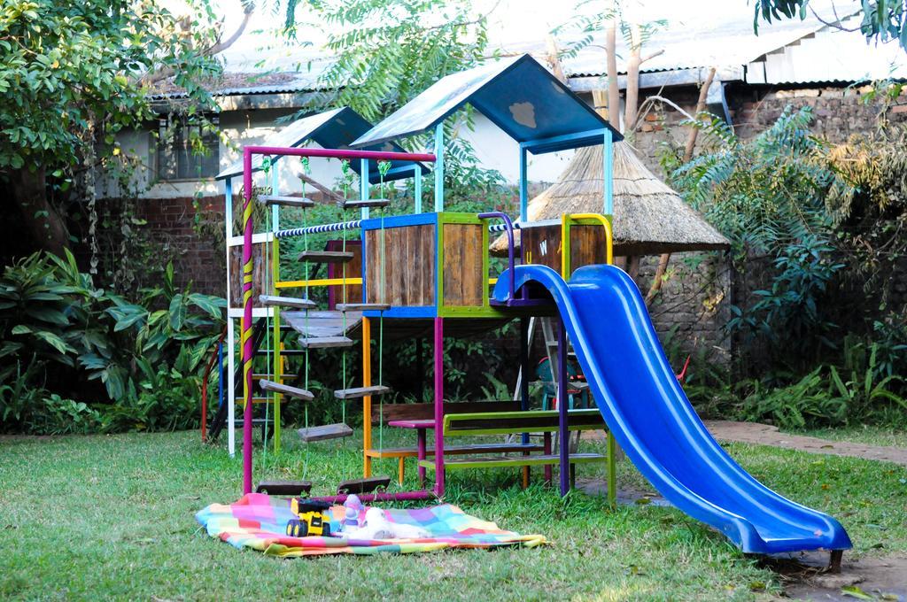 Zigzag Town Lodge Livingstone Exterior foto